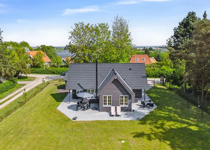 Holiday home Emmalina - 1-3km From The Sea By Interhome *