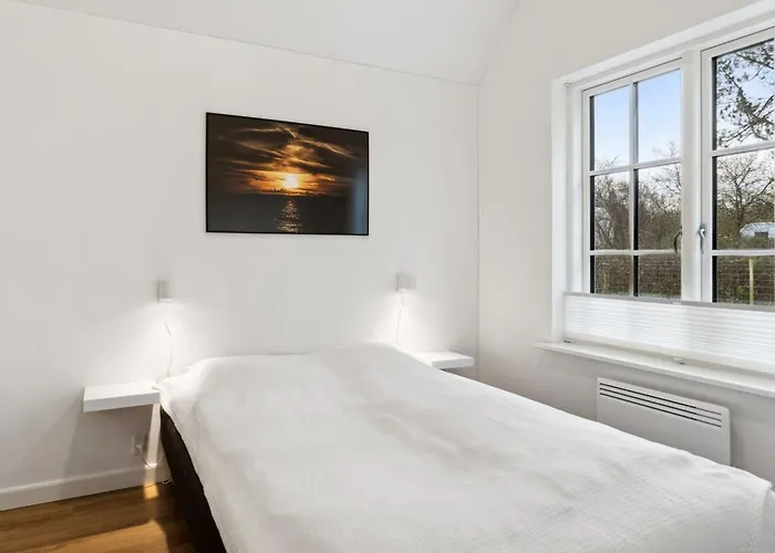 Holiday home Emmalina - 1-3km From The Sea By Interhome